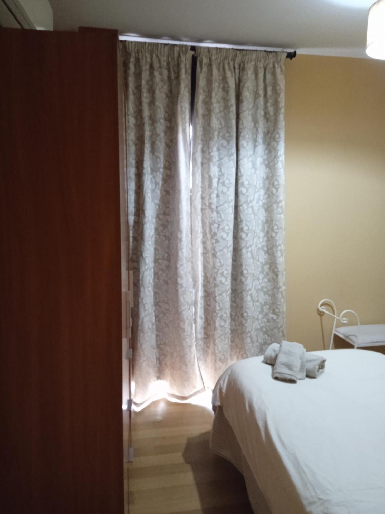 Apartamentos Turísticos La Garza Caces Habitación foto
